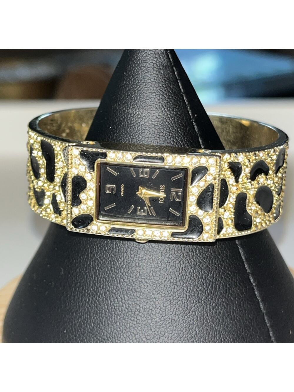 Elgin II Womens Watch 19mm Gold Tone Leopard Open Bangle Crystals Untested (2)
